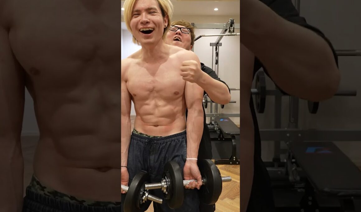 筋肉マッチョに結婚報告 #Shorts