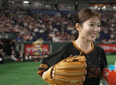 【画像】今日の黒田みゆさん、始球式　7.18※動画も