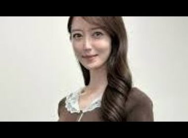 「そんなにデカイ…」３４歳美人アナ　ぴたぴたニット姿「はっきり言って女神」「スタイル抜群」「美し過ぎてＡＩレベル」の上野愛奈