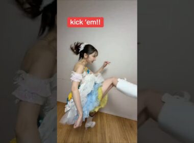 元AKB48 柏木由紀 ファンの方が声をかけてきたらどうするか聞いてみましたw ☃️ #ドッキリ