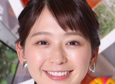 小室瑛莉子アナが生放送で結婚を正式報告　「これからも仕事を頑張ります」