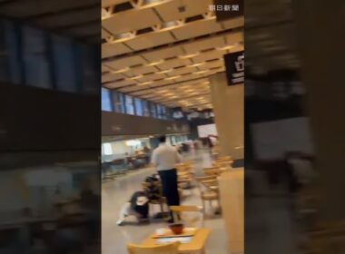 【瞬間】震度7の地震 熊本空港にいた記者撮影の激しい揺れ　#熊本空港 #熊本地震 #地震 #熊本 #熊本県