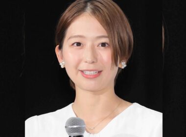 💍小室瑛莉子アナが生放送で結婚報告！「辞めないで！」に涙…🥹#小室瑛莉子 #フジテレビ #ぽかぽか #結婚報告 #女子アナ #めざましテレビ #Mrサンデー #芸能ニュース #話題 #祝福