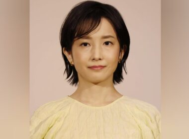 「これが最後になるとは…」林田理沙アナ、最後の出演で伝えた“ありがとう”に胸が熱くなる💐#林田理沙 #NHK #サタデーウオッチ9 #アナウンサー #ニュースキャスター #最後の出演 #女子アナ