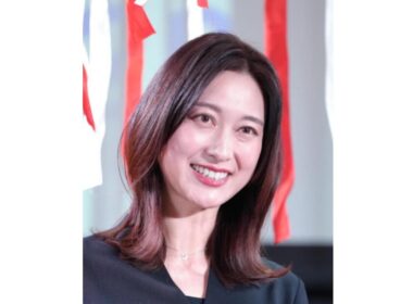 愛子さまの未来はどうなる？小川彩佳アナが投げかけた“皇室の疑問”に注目集まる…👑#皇室#愛子さま#皇位継承#皇室典範#小川彩佳#news23#女性天皇#日本の未来#ニュース解説#時事問題