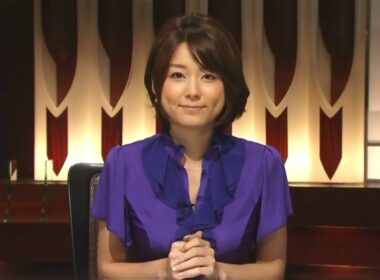 【保存47❤️】秋元優里❤️連続ミニスカターン❤️