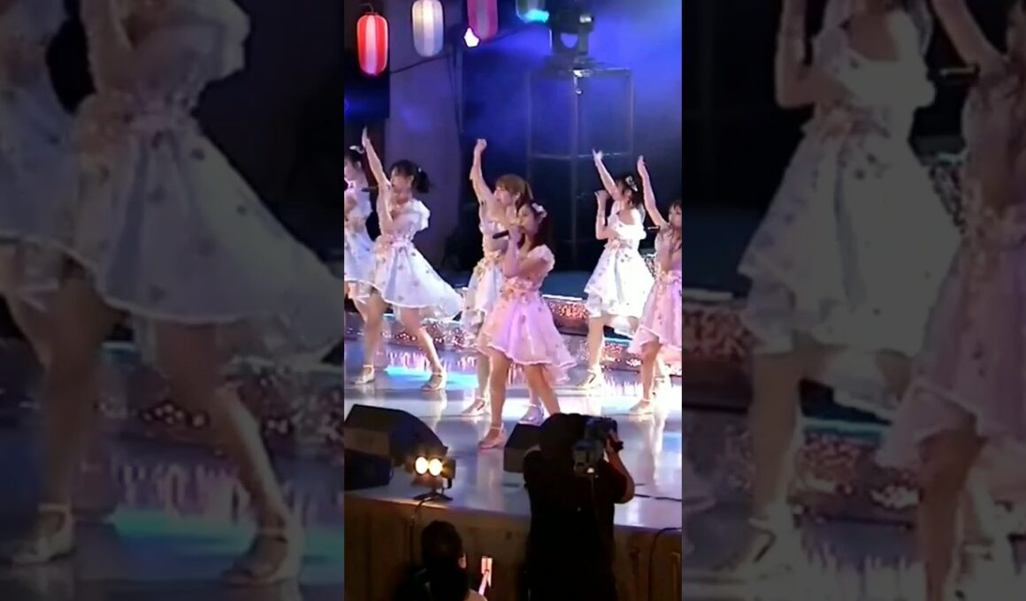 🍊 真夏のSounds good! 🌸 柏木由紀 Yuki AKB48 小栗有以 Yui 倉野尾成美 Narumi #山内瑞葵 Mizuki 🍓 #小栗有以 #shorts #カラコンウインク