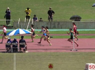 20260829124537ｼﾞｭﾆｱｵﾘﾝﾋﾟｯｸｶｯﾌﾟU16宮崎陸上大会3女100ｍ予選3組 永岡栄玲南3/宮崎(久峰中)12"94