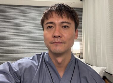 元AKB48の板野友美さんがショッカー達に絡まれて炎上してる件
