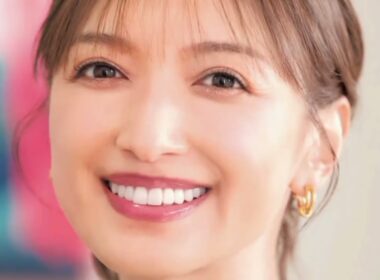 望月理恵「まだまだありました」　こだわりの“器コレクション”に反響「立派な皿ばかり」「素晴らしい」