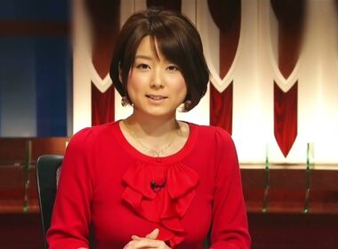 【保存74❤️】秋元優里❤️連続ミニスカターン❤️