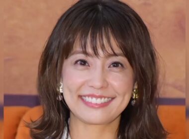 🌸⚖️【小林麻耶】告訴状を提出📝💥 相手は「夫の異父兄」😮 8年間の誹謗中傷を告白💔「我慢の限界」😢🔥👀📺