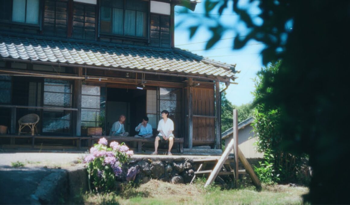 Mrs. GREEN APPLE「夏の影」Official Music Video