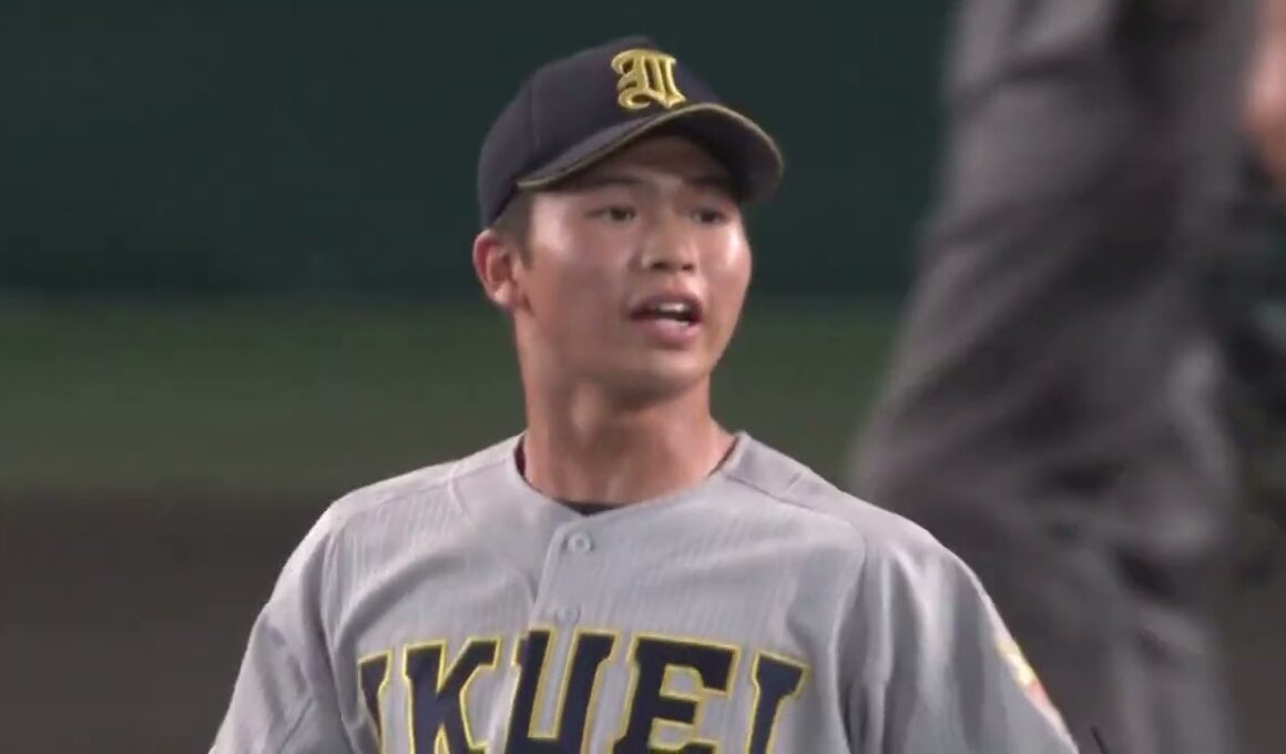 仙台育英は3番手･古川に継投ノーアウトのピンチも堅守で無失点！｜拓大紅陵―仙台育英 8回裏【第108回全国高校野球選手権大会】