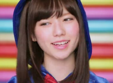 AKB48 - Hashire! Penguin (走れ!ペンギン) MV