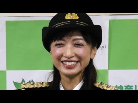 望月理恵が一日警察署長に！制服姿で語った「命を乗せている」言葉に注目🚔✨#望月理恵 #一日警察署長 #交通安全 #フリーアナウンサー #警察署長 #制服姿 #芸能ニュース #話題のニュース #安全運転