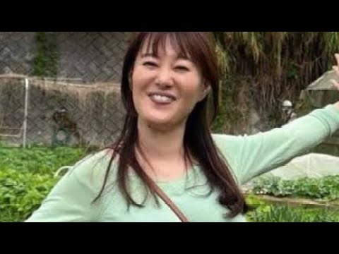 🌴🔥「元NHKキャスターが木登り！？😳 ショーパン姿の大胆ショットに騒然！」💸🚀