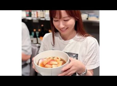 【 皆藤愛子 】　ロケの合間に“冷やし桃ラーメン”を満喫　「最高だった」とチャーシューと桃の意外な組み合わせに絶賛の表情